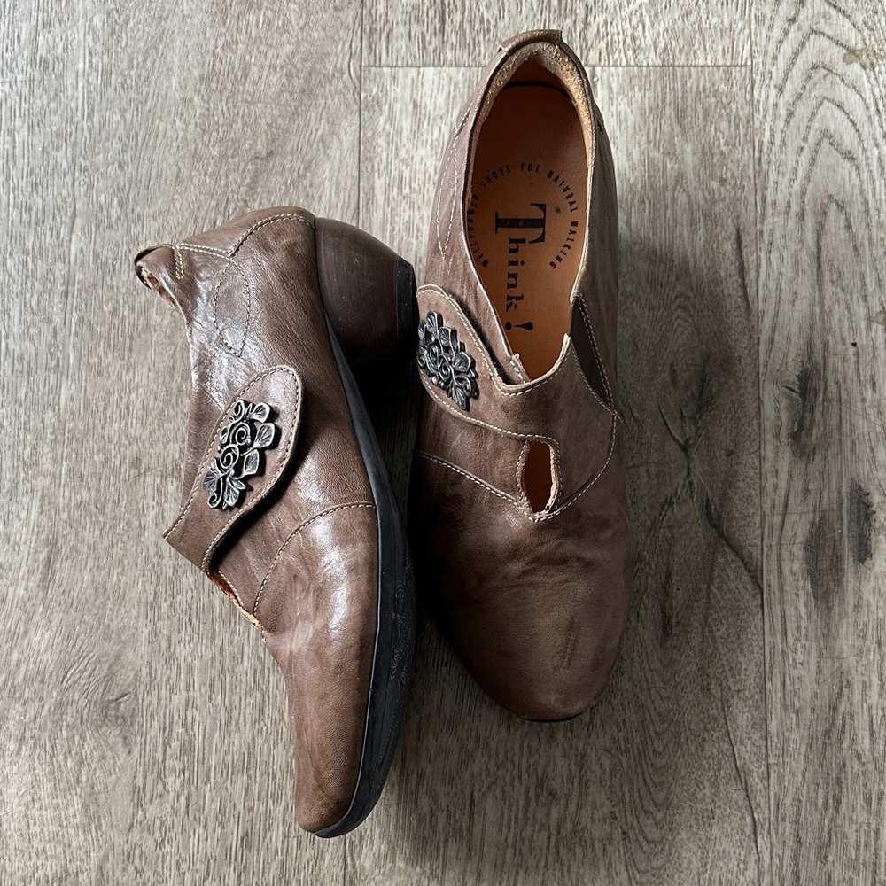 Think! Aida Natural Heeled Shoes